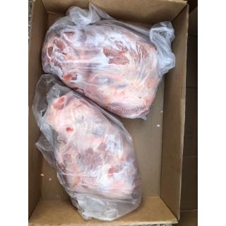 Замороженная лопатка свиная бескостная ГОСТ 31778-2012 купить оптом в Москве по ценам производителя