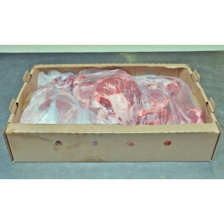 Замороженная лопатка свиная бескостная ГОСТ 31778-2012 купить оптом в Москве по ценам производителя