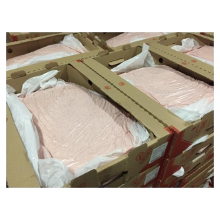Замороженный фарш куриный «ЯСНЫЕ ЗОРИ» купить оптом в Москве по цене производителя «БЕЛГРАНКОРМ»