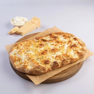 Замороженная Римская пицца «Четыре сыра» от производителя «Novikov Group» купить мелким оптом, цена