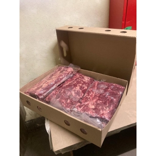 Стейк говяжий «РИБАЙ» бескостный замороженный купить крупным и мелким оптом по цене производителя