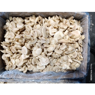 Грибы шампиньоны замороженные купить мелким и крупным оптом дёшево по низкой цене производителя