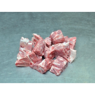 Рагу свиное на кости замороженное купить оптом в Москве по ценам производителя «Мясной Двор» Брянск.
