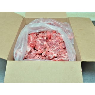 Рагу свиное на кости замороженное купить оптом в Москве по ценам производителя «Мясной Двор» Брянск.